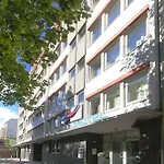 ホテル Energiehotel West 3*